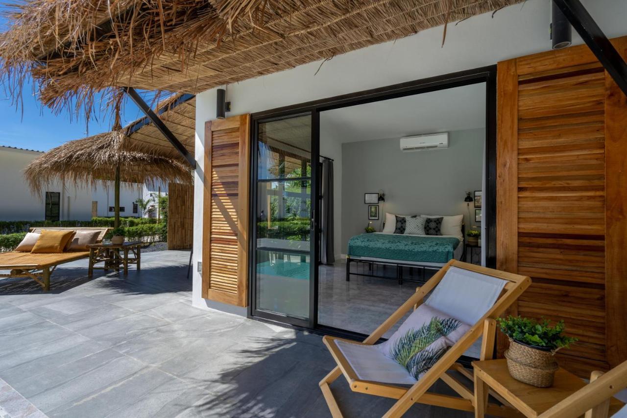 Manao Pool 1 - 5 Mins Walk To The